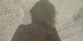 Θα ήθελα να σας συστηθώ. Δυσλεξική, αριστερόχειρας και θυμωμένη