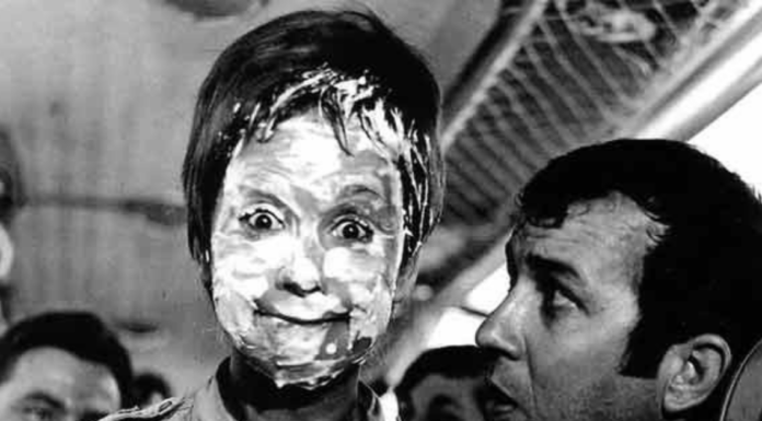 Μια καλοτάξιδη ανατροπή