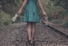 Τώρα ή μετά;