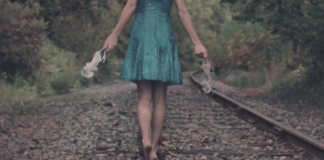 Τώρα ή μετά;