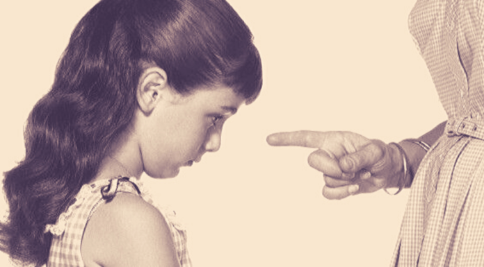 Η Χιονάτη με τα τζην