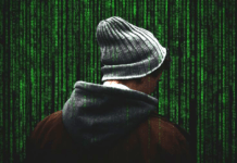 Τόσο κοντά και τόσο μακριά