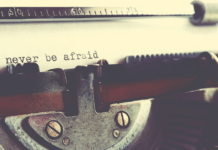 Κλειδώνω αμπαρώνω κι ο κλέφτης είναι μέσα