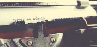 Κλειδώνω αμπαρώνω κι ο κλέφτης είναι μέσα