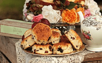 Τα παξιμαδάκια Ζακύνθου, τα πασουμάκια του Αγίου Διονυσίου και η συνταγή της θείας Μαριάνθης