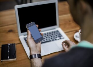 Πόσο τοξική μπορεί να είναι για την σχέση η δουλειά του/της συντρόφου μου;